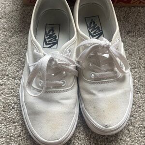 Low top vans lace-up
